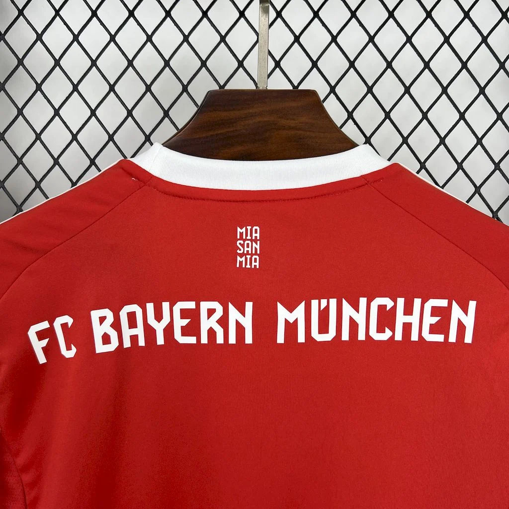 Bayern Munich Maillot domicile 2025 2026