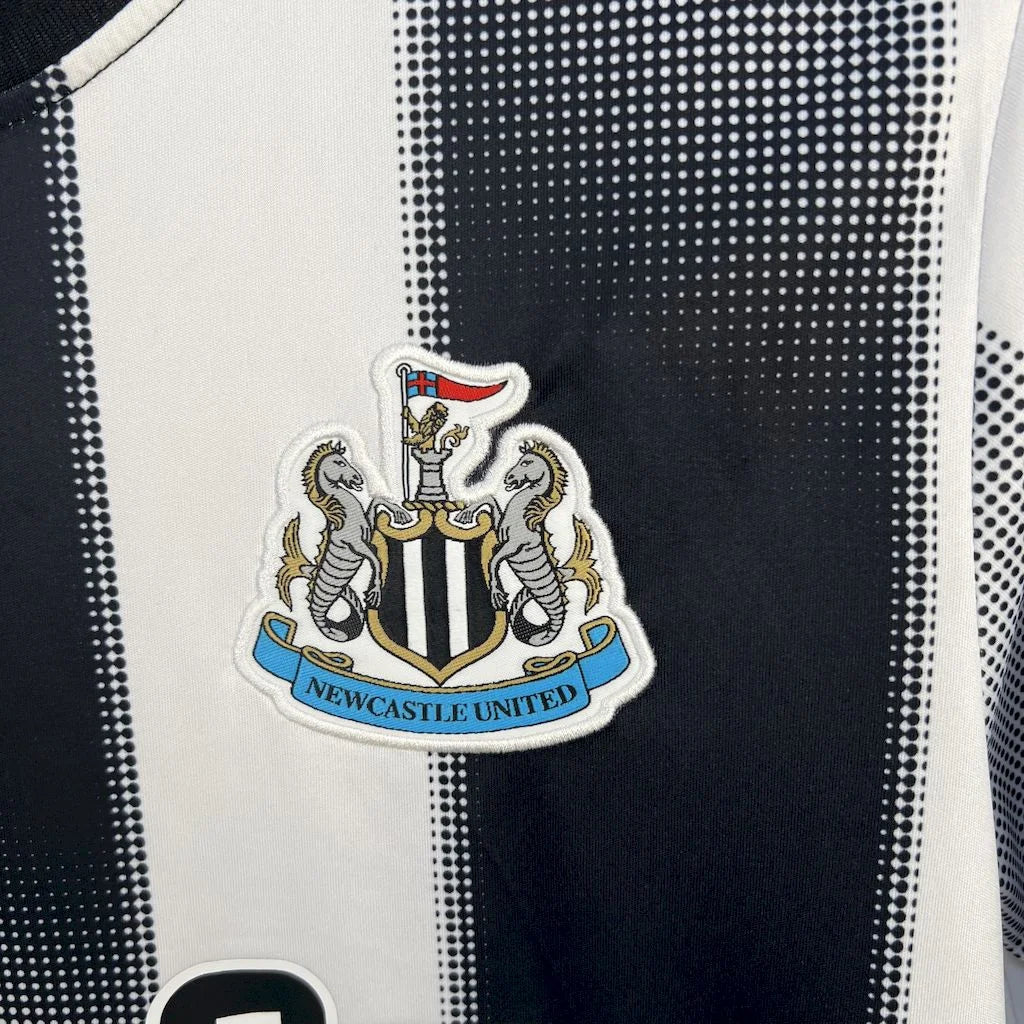 Newcastle Maillot Domicile 2025 2026