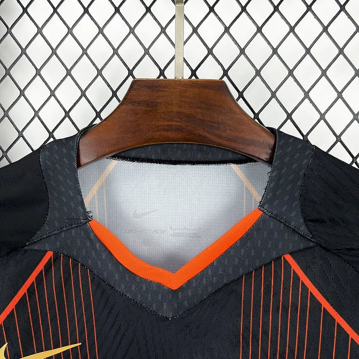 FC Barcelone maillot foot concept noir orange 2025 2026