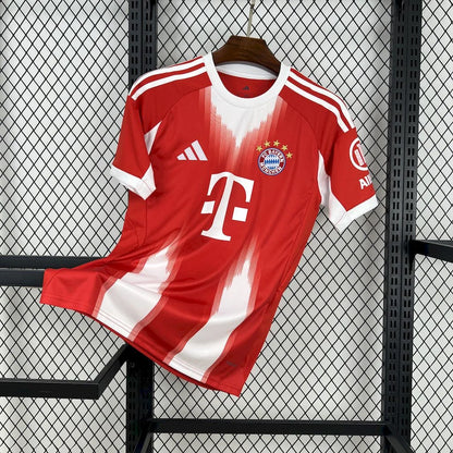 Bayern Munich Maillot domicile 2025 2026
