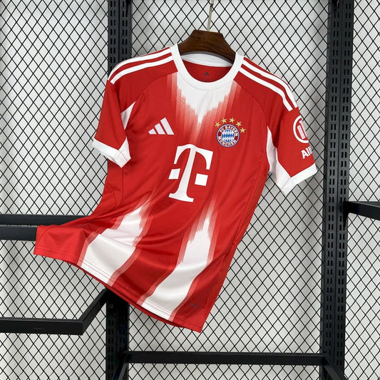 Bayern Munich Maillot domicile 2025 2026