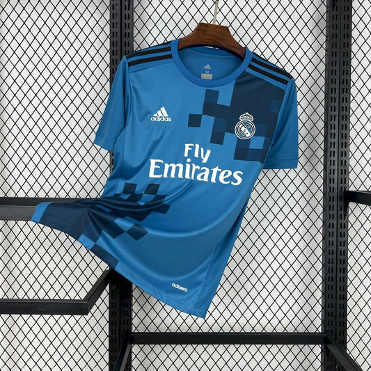 Real Madrid 2017 2018 retro