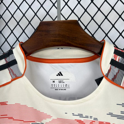 Bayern Munich Maillot extérieur  2025 2026